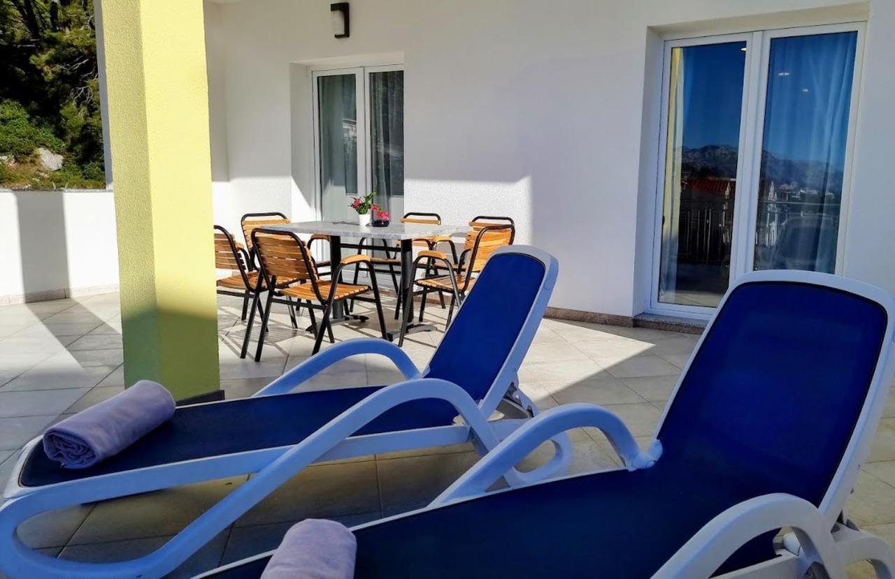 Dorijini Dvori Bed and Breakfast Baška Voda Exteriör bild